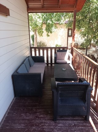 BUNGALOWS / CASAS DE MADERA PARA 2, 4, 5 Y 6 PERSO