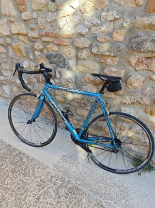 Bicicleta de Carretera Cannondale R500