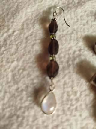 Conjunto de Colgante y Pendientes de Plata