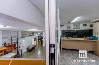 Local comercial en venta en Torrent Ballester en Viladecans