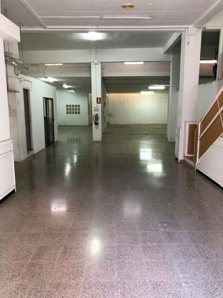 Local comercial en venta en Torrent Ballester en Viladecans