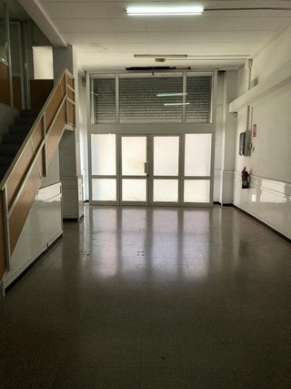 Local comercial en venta en Torrent Ballester en Viladecans