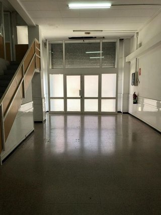 Local comercial en venta en Torrent Ballester en Viladecans
