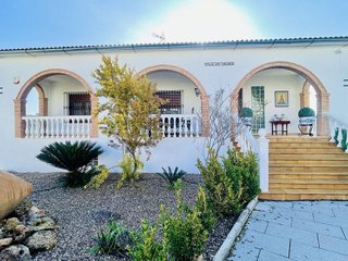 Casa rural en venta en Badolatosa