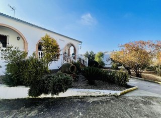Casa rural en venta en Badolatosa