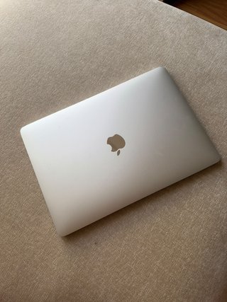 MacBook Pro M1 13 8GB RAM 256GB