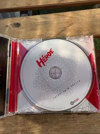 CD Héroe - ToteKing & Shotta
