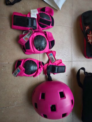 Casco y protecciones