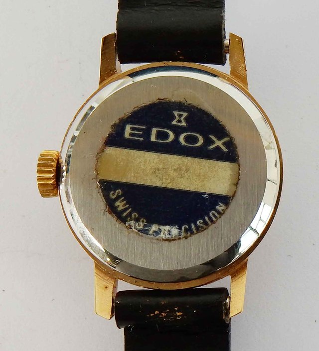 1511-Reloj FORSAM -Swiss-señora-vintage-cuerda-NOS