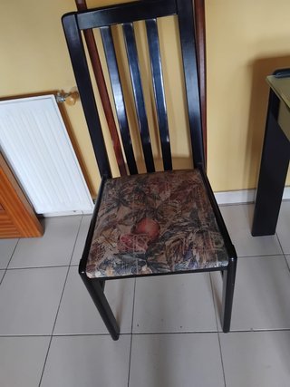 Mesa de comedor cristal y sillas
