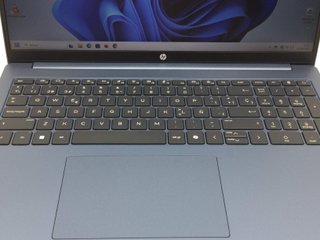 E589772-0 PC PORTATIL HP 16-BU0025NS