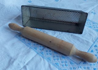 Molde plum cake y rodillo madera