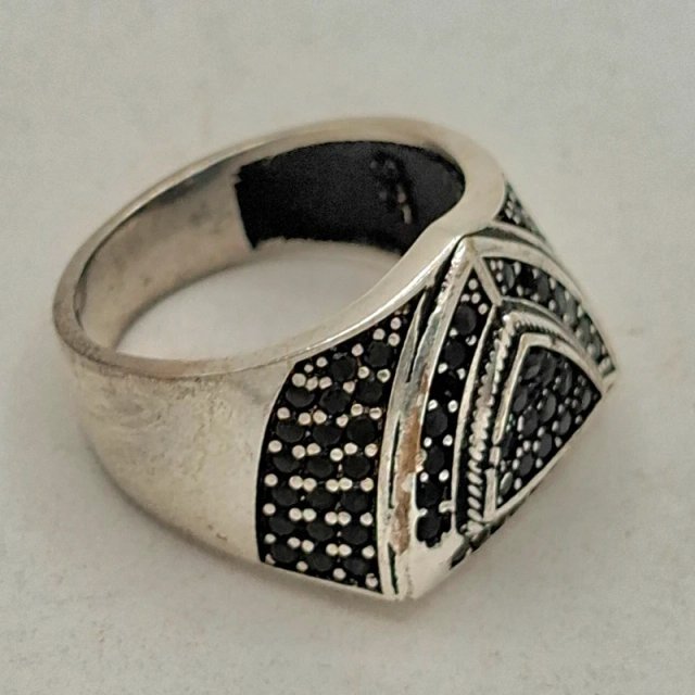 Anillo de Plata 925 y Circonitas Negras