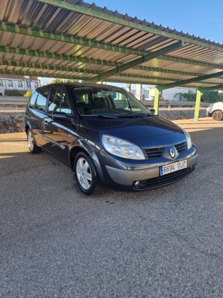 Renault Grand Scenic 2005