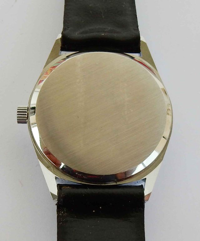 1513-Reloj ACTION - unisex - vintage - cuerda -NOS