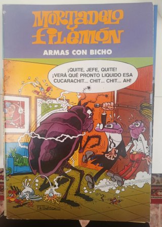 Pack de 8 comics de Mortadelo y Filemón