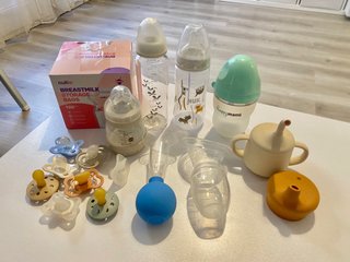 Set de accesorios para bebé (Nuk, Mam, Haakaa)