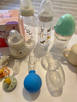 Set de accesorios para bebé (Nuk, Mam, Haakaa)
