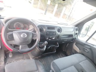 Nissan NV400 2015