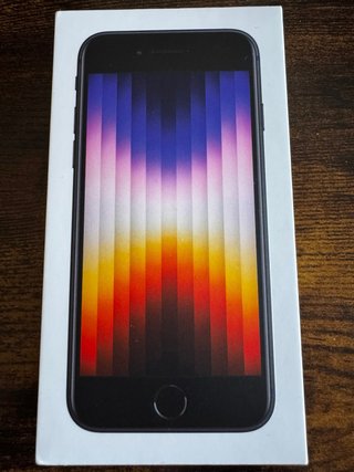 iPhone SE Midnight