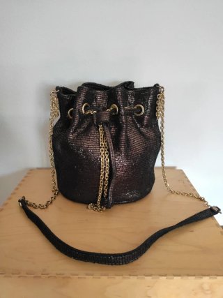Bolso Gianni Chiarini Negro Metálico Bronce