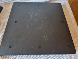 Ps4 SLIM 500GB Negra + mando + base