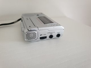 Grabadora Microcassette Sony M850V Plata