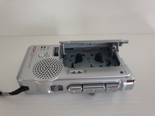 Grabadora Microcassette Sony M850V Plata