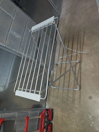 Tendedero eléctrico plegable
