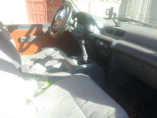Nissan Serena 1995