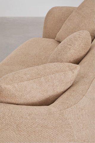 Sofá de tela beige