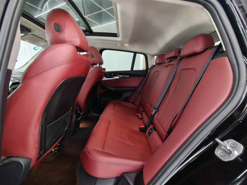 BMW X4 2022, foto 6