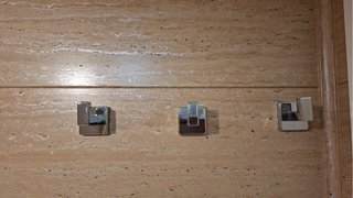Accesorios de baño plateados