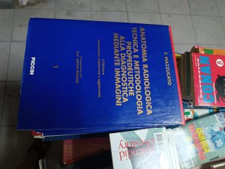 Libro di radiologia