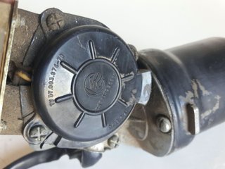Motor Limpiaparabrisas Delantero - LADA NIVA 1.6