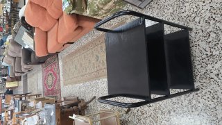 Carrito Auxiliar Negro de Tres Niveles