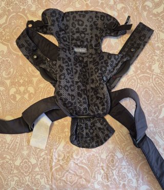 Mochila Portabebés BabyBjörn Rejilla Leopardo
