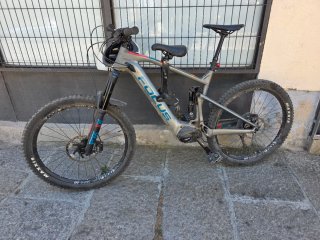 Bicicleta Eléctrica Focus Sam2  6.8 fox