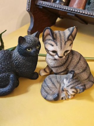 Statuine gatti da collezione Harvey Knox anni 70