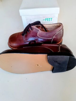 Zapatos de Diseño Tallas: 30, 31 y 35