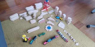 Tren de madera y accesorios