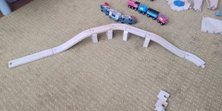 Tren de madera y accesorios