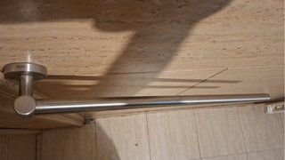 Accesorios de baño metálicos