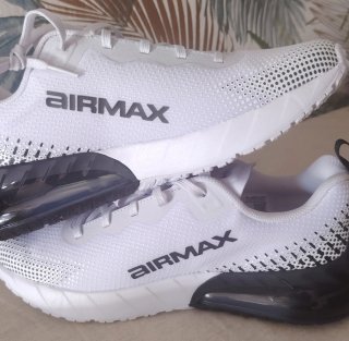Nike Air Max Phoenix Talla 39