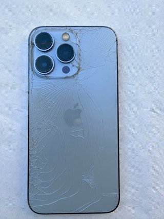 iPhone 13 Pro 128GB Caja y Accesorios