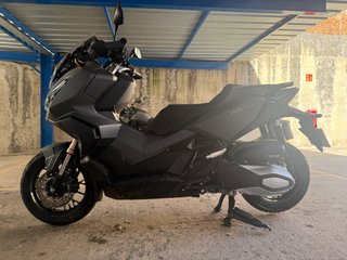Honda ADV 350