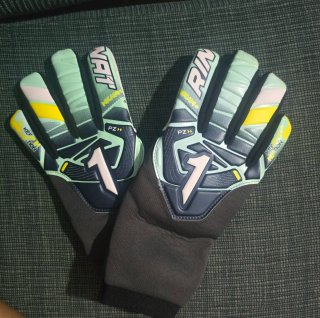 Guantes de Portero Rinat