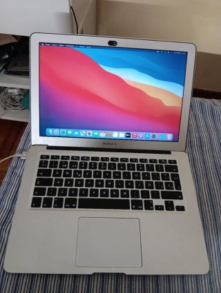 MacBook Air Apple Plateado sin cargador