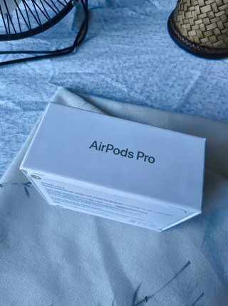 AirPods Pro 3 nuovi sigillati, ideali per regalo