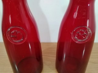 Par de Decantadores de Vino en Cristal Rojo con